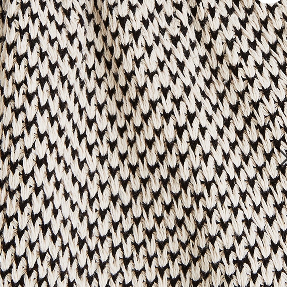 Texture & Thread Tie-Neck Halter Top - Picture 2 of 6